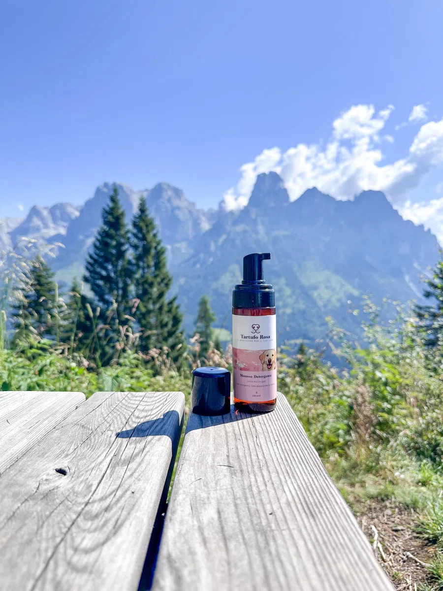 Mousse Detergente per Cani Senza Risciacquo – Igiene del Pelo