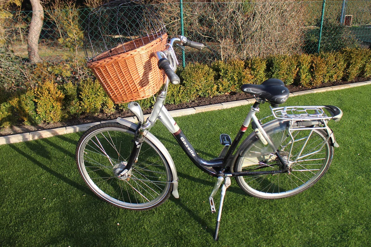Cestino per bicicletta per cani in vimini con griglia in metallo e cuscino, XL o XXL, cestino per il manubrio, cestino per la spesa naturale (con cuscino)